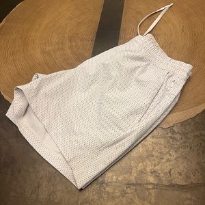 Bowline Short 5" WovenAir in Systematic White Opal Tidewater Teal, Size L